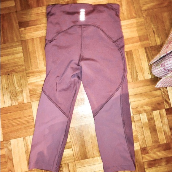 Under Armour fly fast capris! Bundle!$$! - Picture 2 of 4